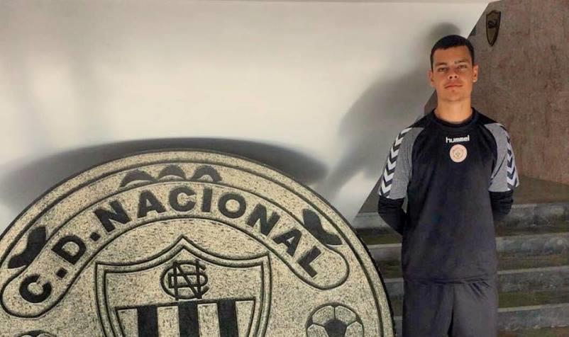 Artur Santos reforça baliza da formação de juniores do Nacional da Madeira