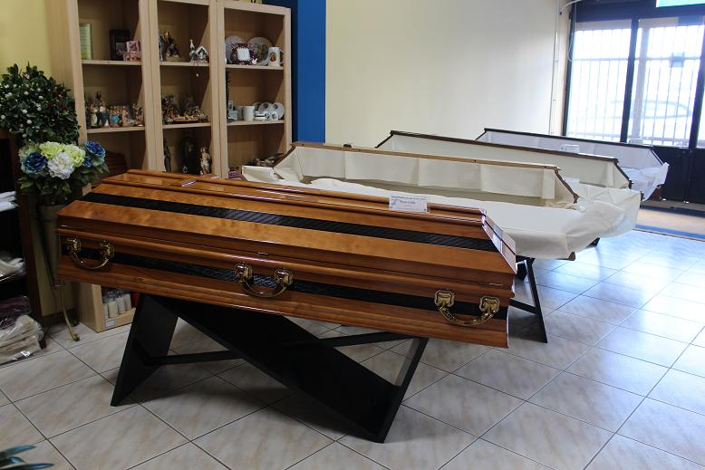 O negócio da morte ainda é rentável mas longe de outros tempos