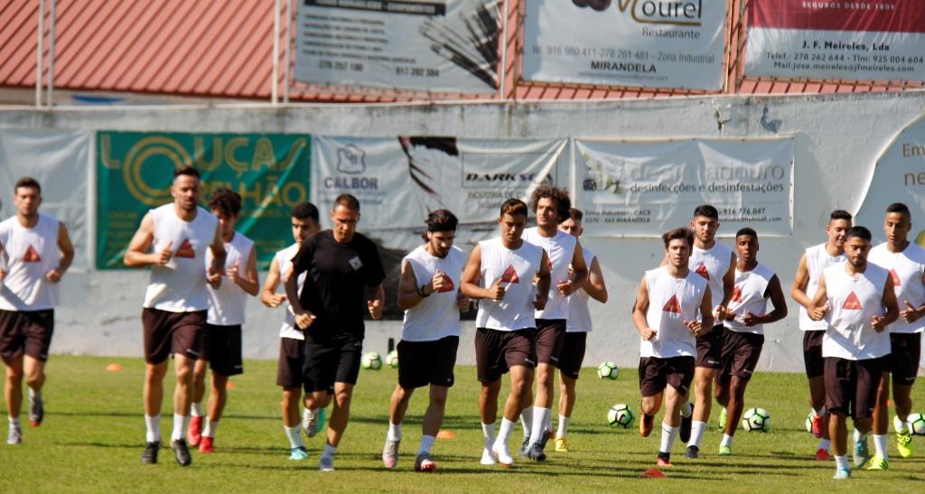 “Vamos iniciar o campeonato frente a uma equipa com pergaminhos no campeonato nacional”
