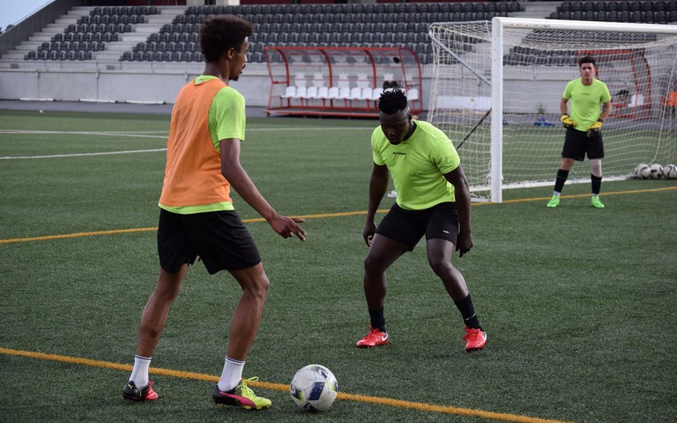 Mirandês perde jogo de treino com o Mêda