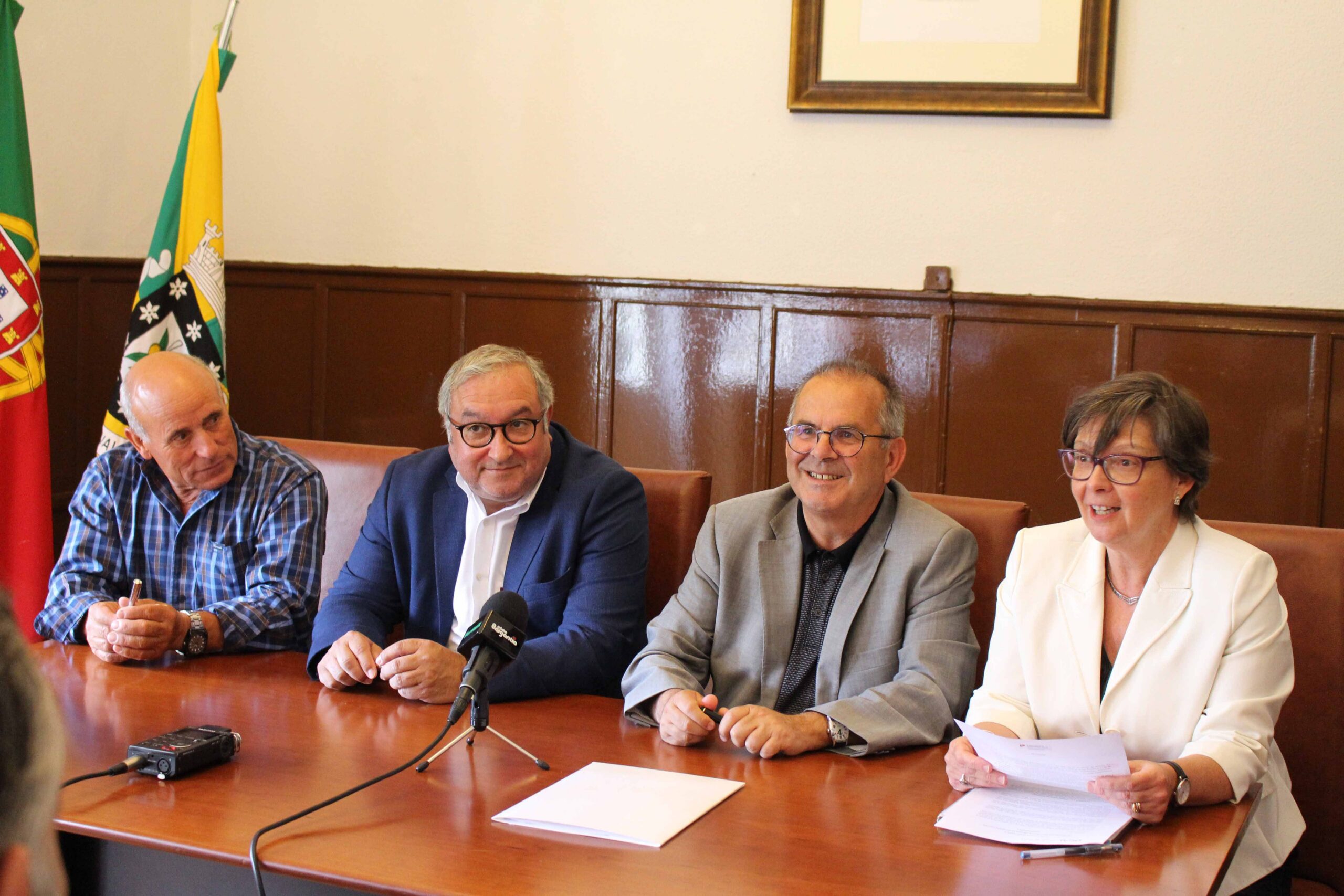 Obra de 100 mil euros para requalificar o Centro Cívico de Talhas