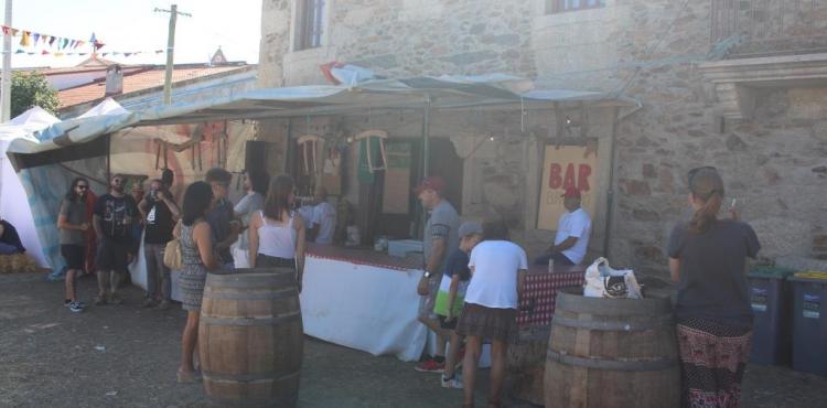 L Burro i L Gueiteiro para “burricar com vagar”