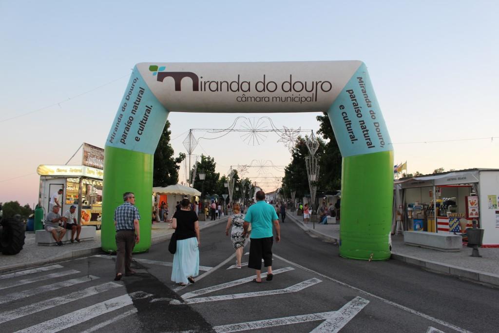 Feira de Artesanato FAMIDOURO vai estar em Miranda do Douro até ao dia 19 de Agosto