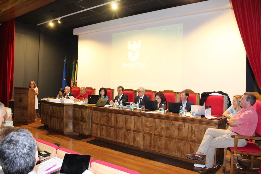 Câmara Municipal de Bragança não vai devolver 5 % do IRS dos munícipes