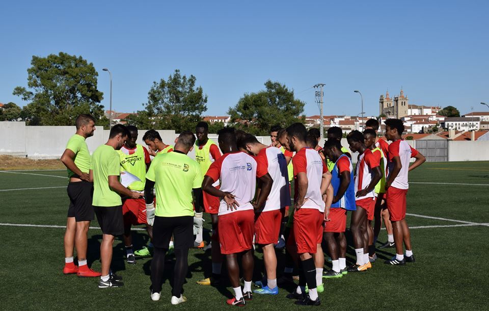 Técnico do Mirandês garante um grupo motivado para o jogo da Taça de Portugal