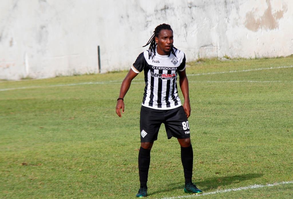 Kelvin Medina gostava de jogar em casa na segunda eliminatória da Taça de Portugal Placard