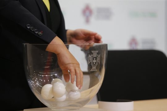 Sorteio da segunda eliminatória da Taça de Portugal Placard realiza-se esta terça-feira