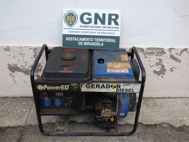 GNR recupera material roubado em Carrazeda de Ansiães