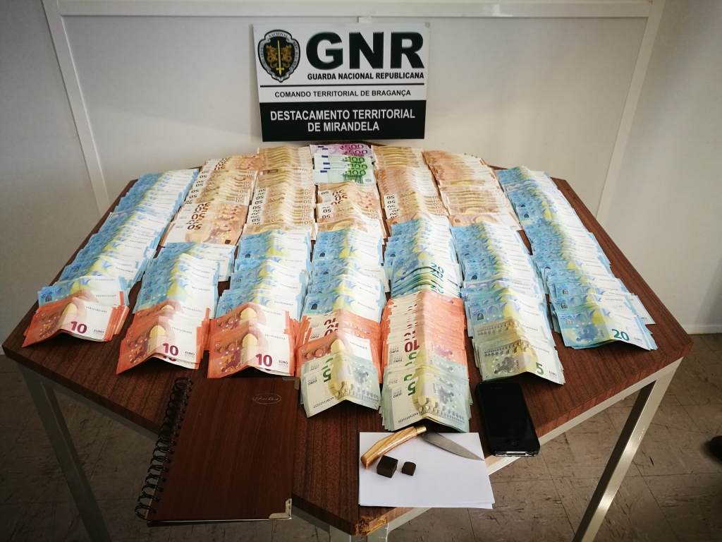 GNR deteve um homem suspeito de tráfico de droga