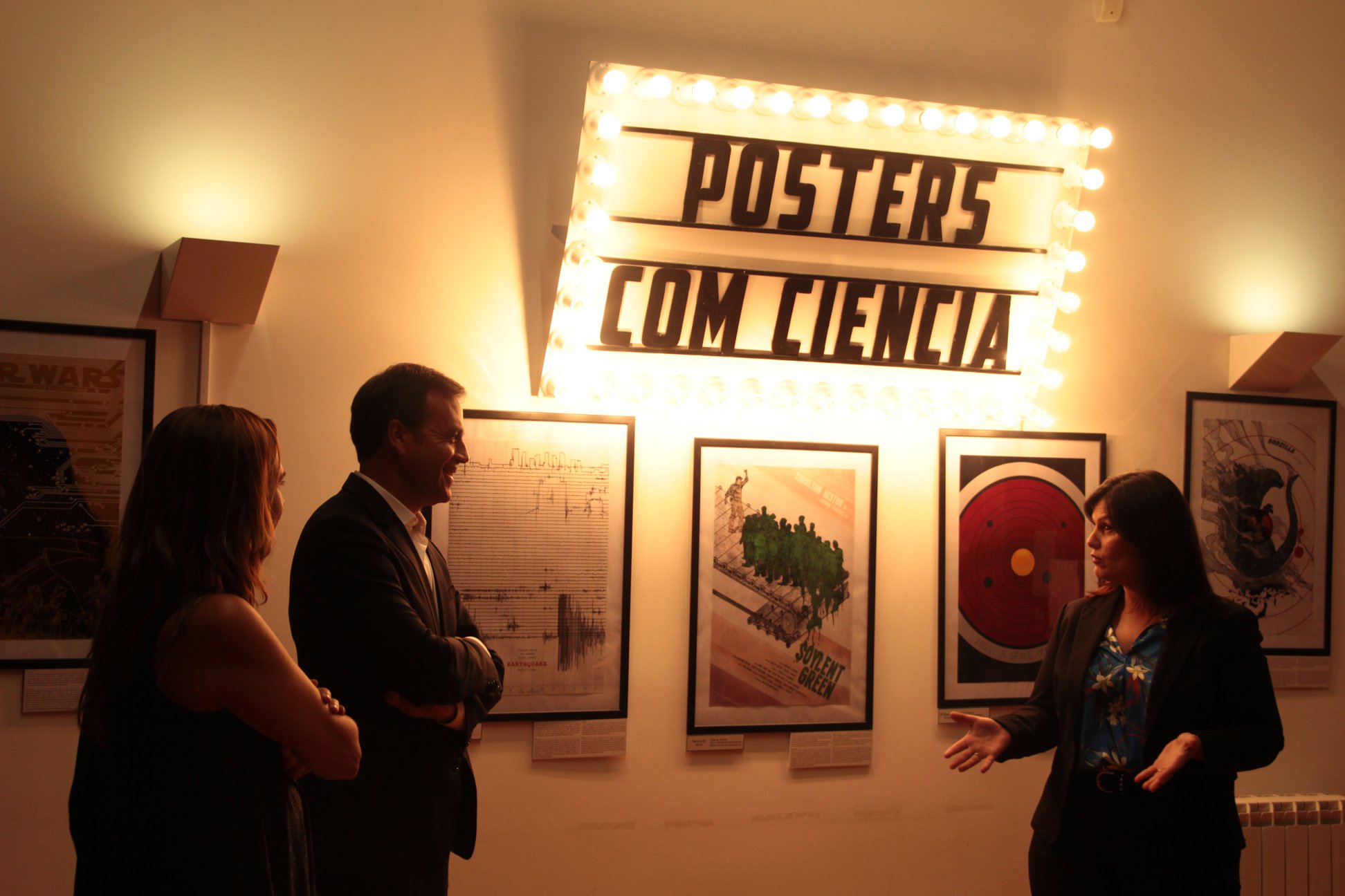 Exposição “Posters com Ciência” patente até ao final do ano