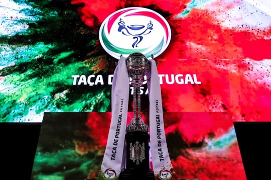 Macedense e Mogadouro seguem para a terceira eliminatória da Taça de Portugal de Futsal
