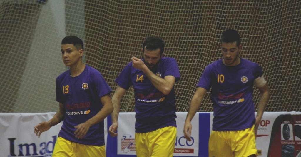Pioneiros vencem Alfandeguense e seguem para as meias-finais da taça distrital de futsal