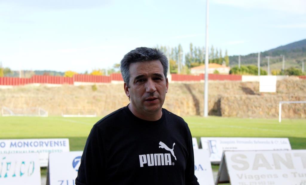 Carlos Garcia deixa comando técnico do FC Vinhais