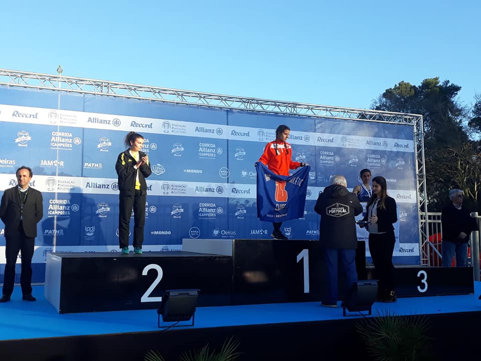 Eva Fernandes sagra-se vice-campeã nacional de estrada em juniores