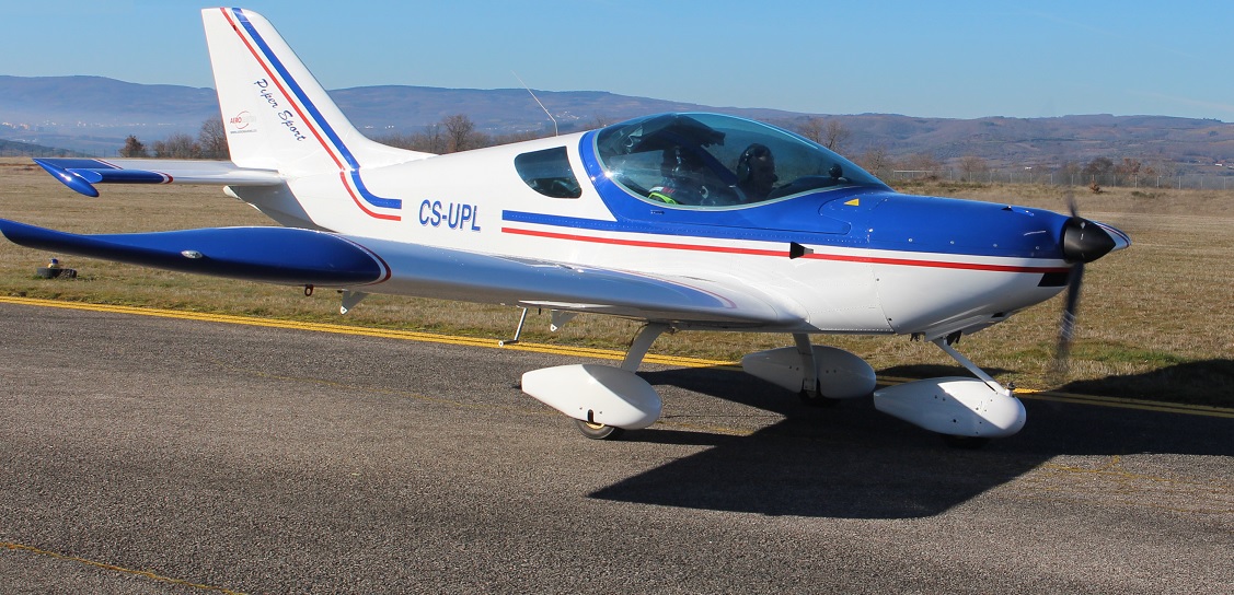 Aeroclube de Bragança reforça frota com novo avião ultraligeiro