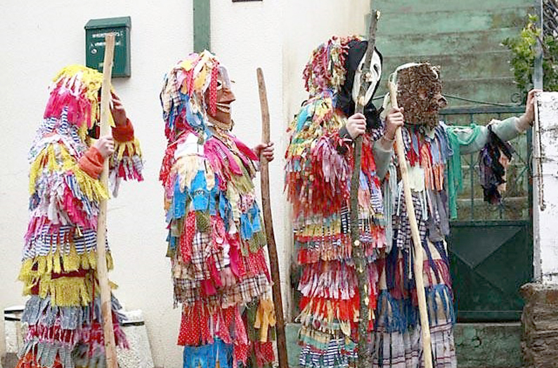 Nos Reis os caretos fazem as festas