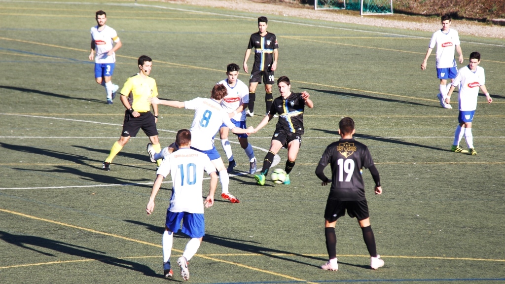 Juniores do G.D.Bragança deixam escapar três pontos em casa