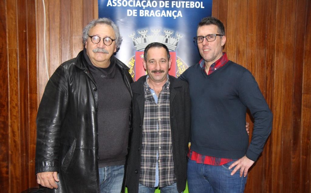 Edgar Borges sai em defesa do jogador nacional