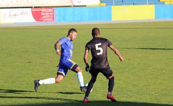 Hudson e Mantorras os goleadores de serviço