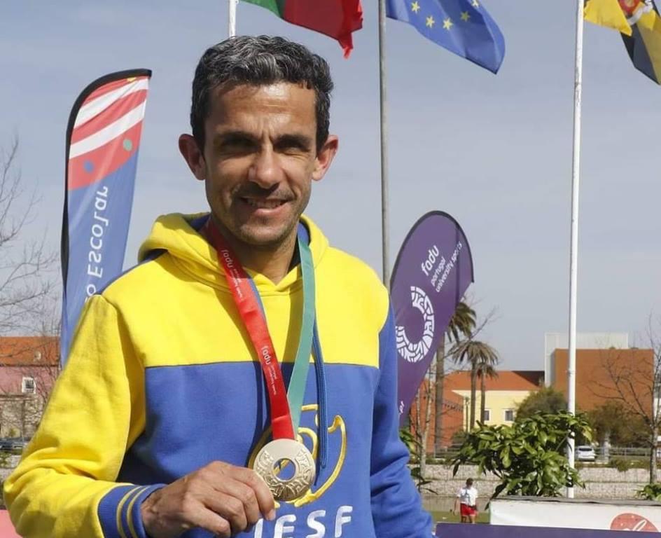 Ribas conquista título nacional universitário de crosse curto