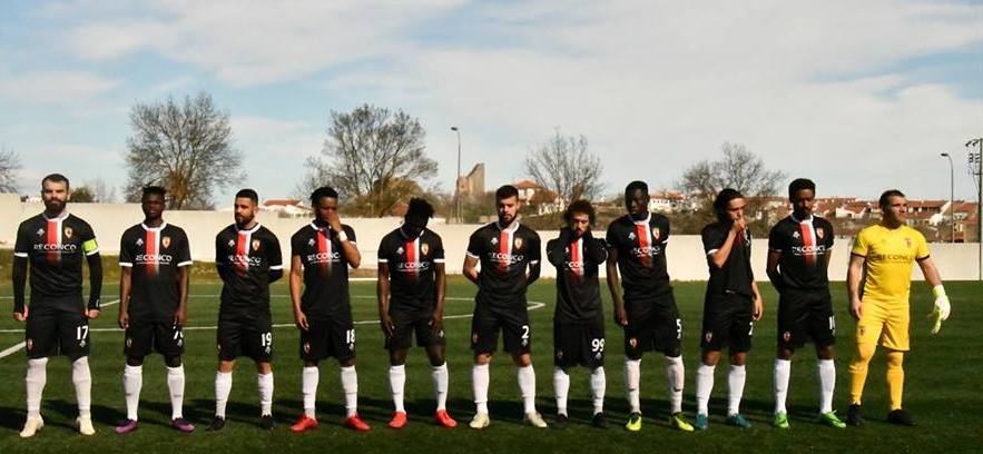 Mirandês empata (1-1) com o Trofense e Armando defende um penálti