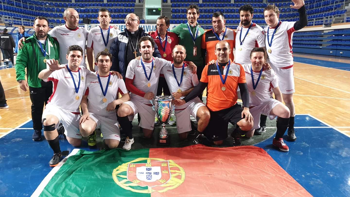Seleção Portuguesa de Futsal do Clero defronta Macedense num jogo amigável