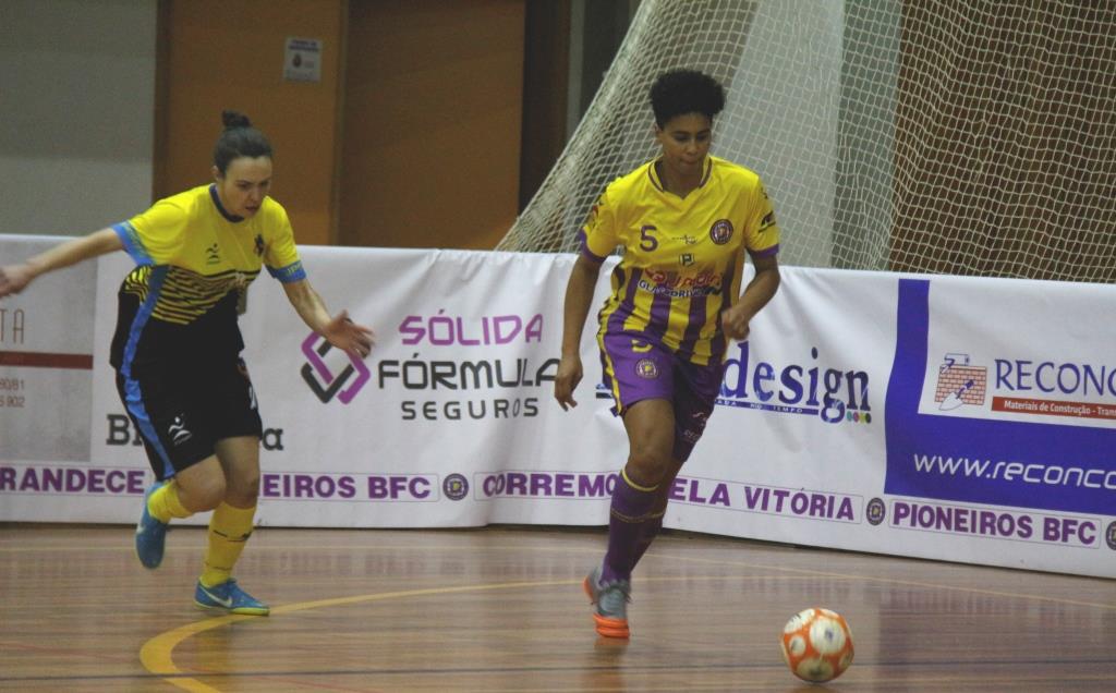 Futsal: Pioneiros e Santo Cristo são finalistas da Taça de Futsal feminino