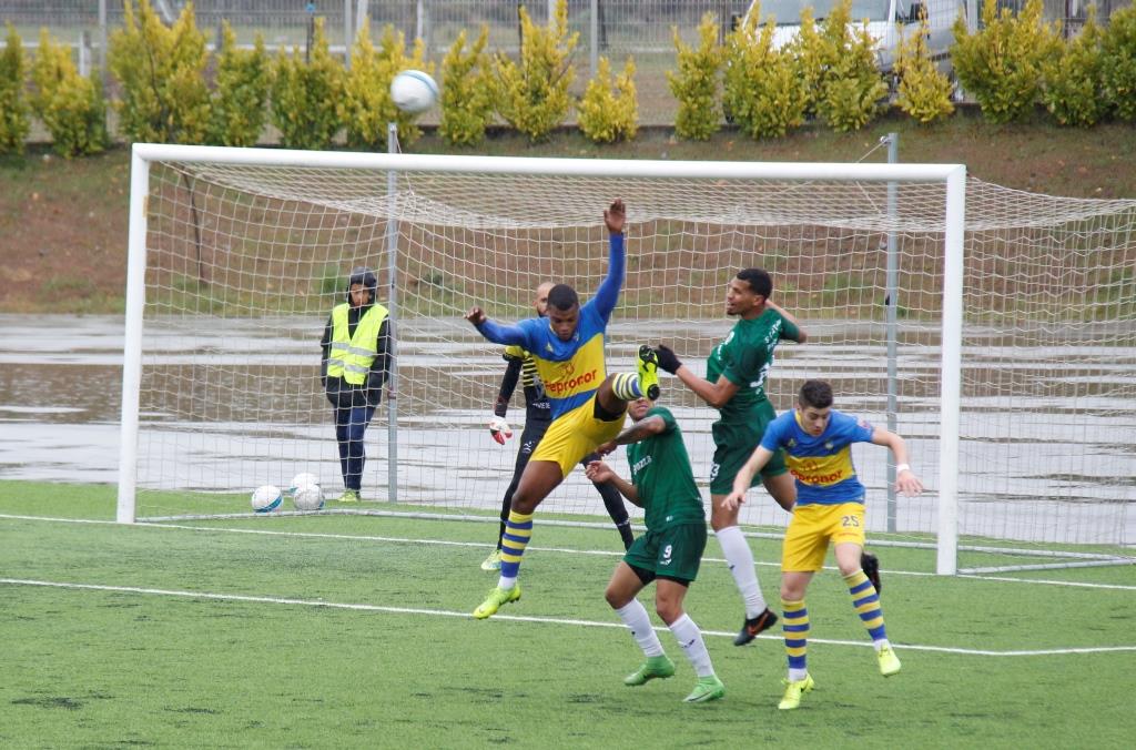 Futebol: Técnico do Bragança considera injusta a derrota frente ao Carção