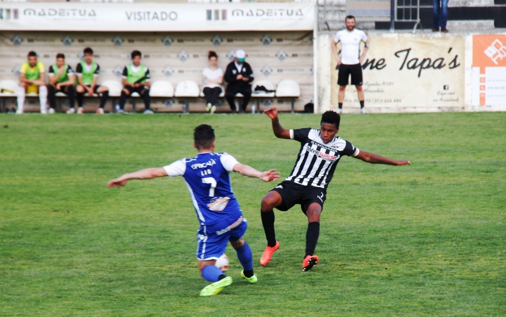 Futebol: Dérbi transmontano termina empatado