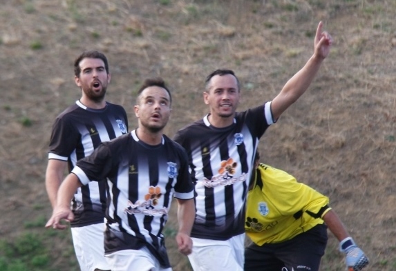 Futebol: FC Vinhais quebra invencibilidade do Carção