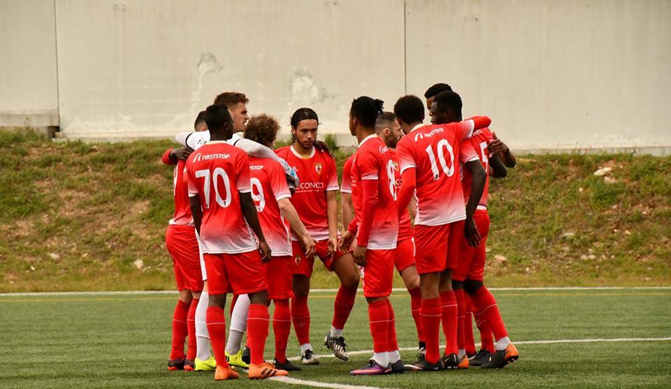 “O nosso plantel era competitivo e jogámos sempre olhos nos olhos, mas faltou experiência”