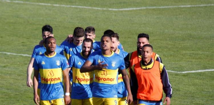 Futebol: Domingo é dia de decisões na taça distrital