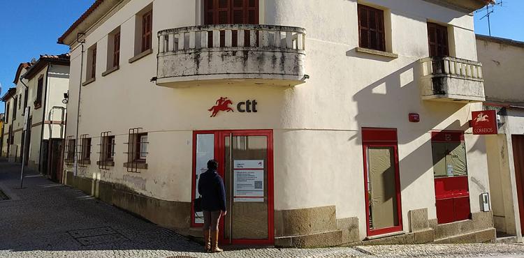 Estação dos CTT de Vila Flor deverá reabrir em Setembro