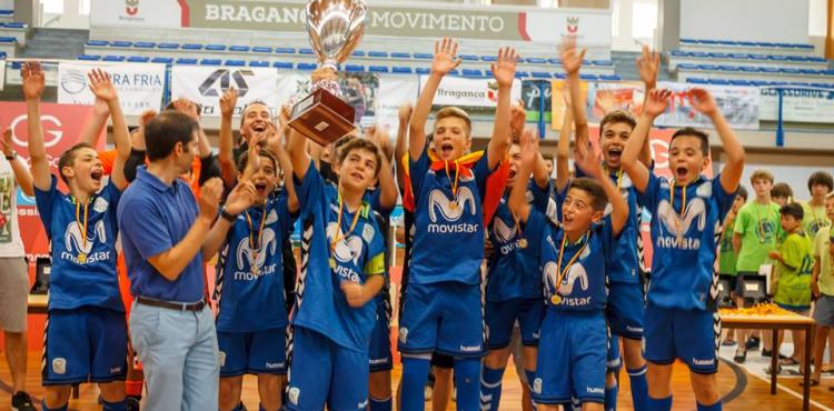 Torneio Internacional de Futsal da Escola Arnaldo Pereira começa esta sexta-feira