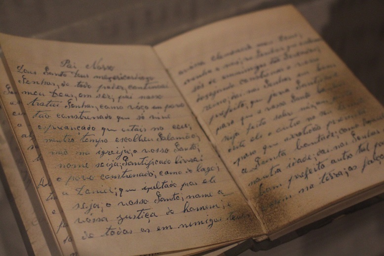 Manuscrito de orações judaicas escrito por brigantino foi tornado público