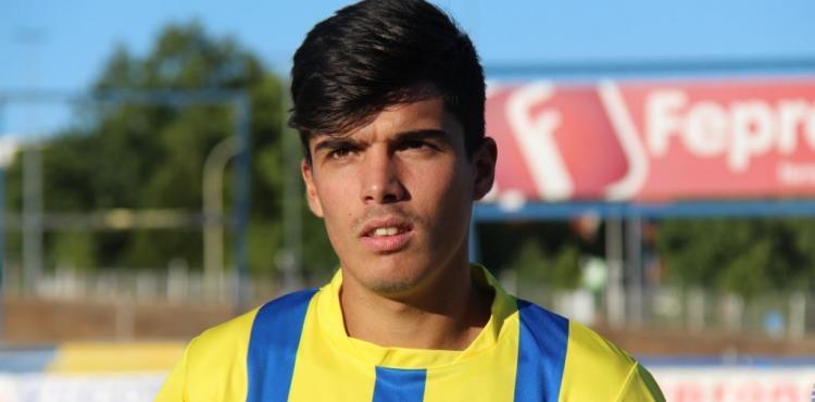 Capelo, Nuno Silvano e Pereira renovam por mais uma temporada