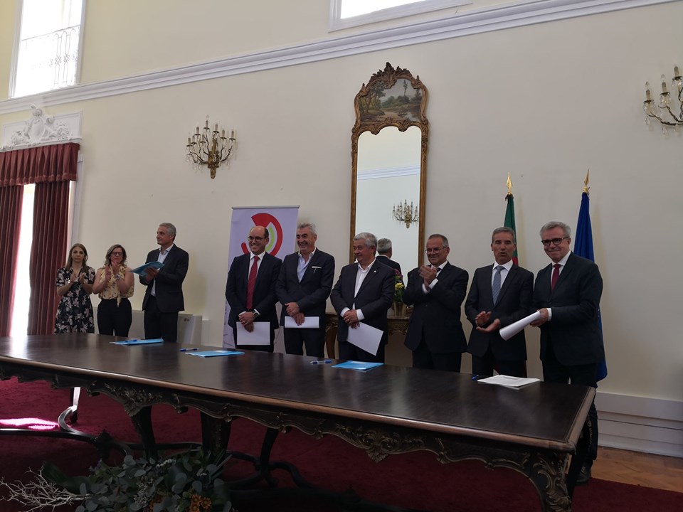 Quatro municípios do distrito recebem financiamento para obras nas câmaras e outros equipamentos municipais