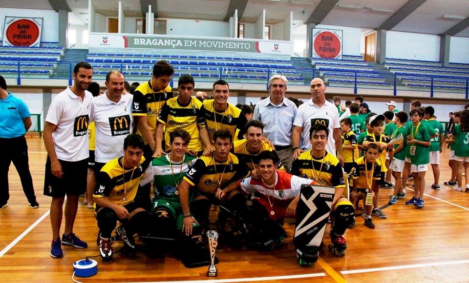 Hóquei em Patins: CAB, Liceo da Coruña e Fânzeres vencem Torneio Internacional de Bragança