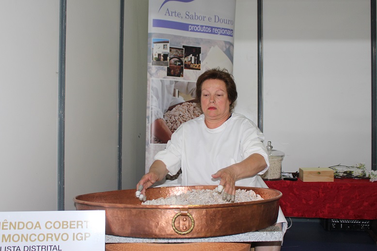 Amêndoa Coberta de Torre de Moncorvo é pré-finalista às 7 Maravilhas Doces de Portugal
