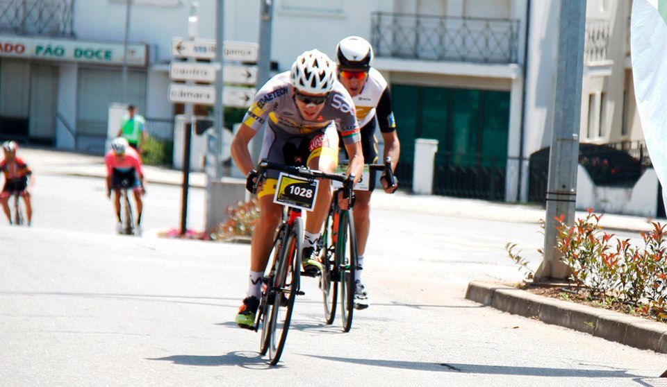 Adelino Silva vence ao sprint em Macedo de Cavaleiros