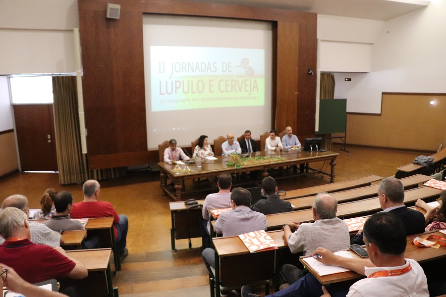 Jornadas do Lúpulo apontam dificuldades do sector mas também aguçam interesse
