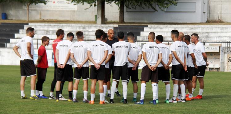 S.C. Mirandela: Orçamento reduzido condiciona contratações
