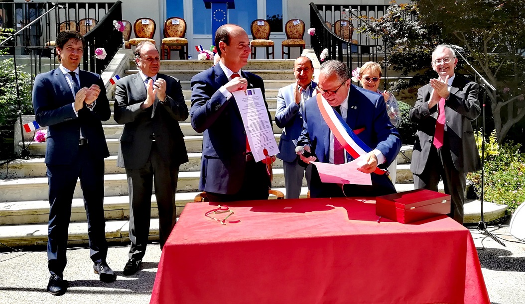 Mogadouro e localidade francesa de Groslay oficializam geminação