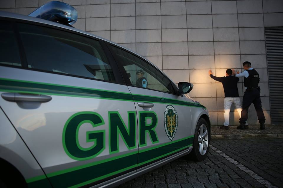 Seis detidos em operação da GNR em festa de música no concelho de Macedo de Cavaleiros