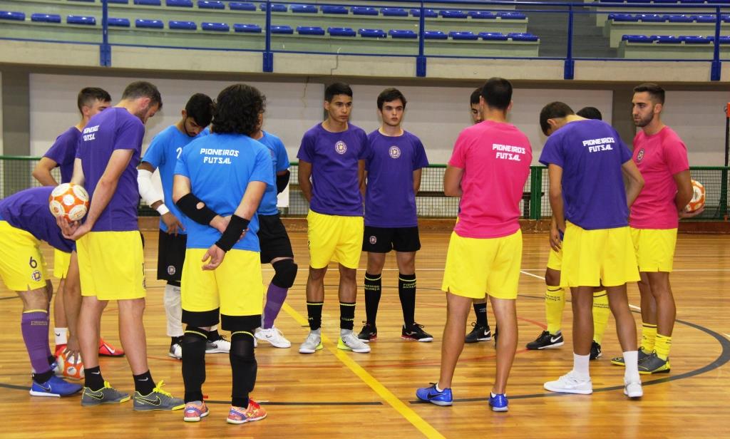 Futsal: Pioneiros de Bragança já trabalham
