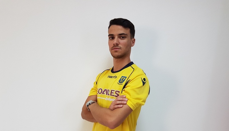 Futebol: João Viana reforça defesa do G.D.Bragança