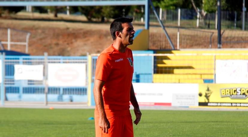 Futebol: “Também tenho três jogadores indisponíveis e entendi não dar importância a isso e valorizar os que tinha”