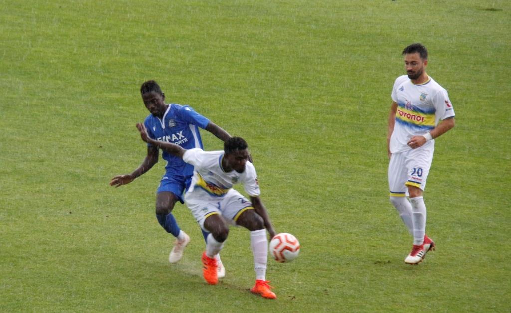 Futebol: Bragança regressa ao trabalho com o foco na partida com o Câmara de Lobos