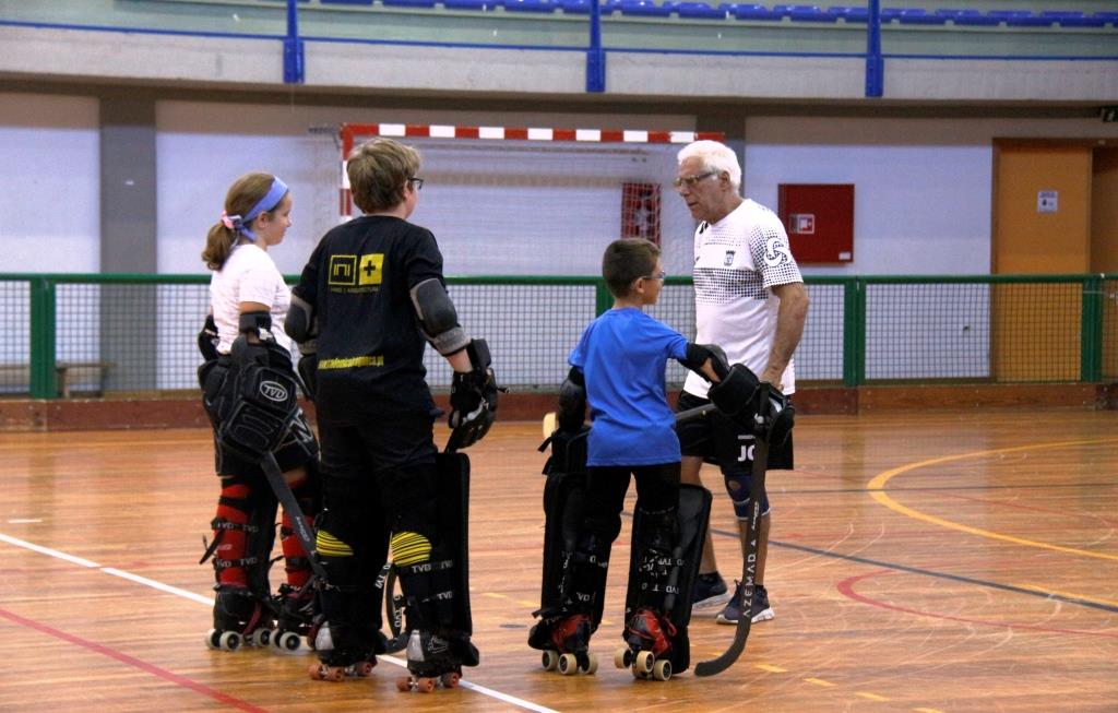 Hóquei em Patins: Pioneiro no treino de guarda-redes em Portugal deu formação aos jovens do CAB