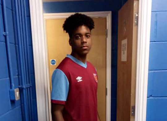 Celso Sidney é reforço para o Mirandela depois da passagem pelo West Ham